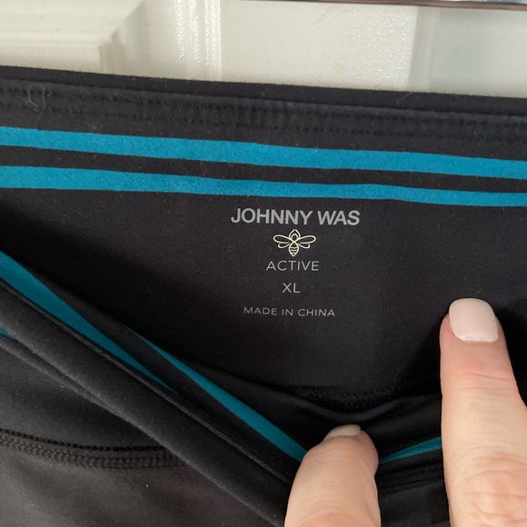 Johnny Was NWT Bee Active Women’s Leggings with Pockets Size XL in Color Pao - Picture 4 of 13